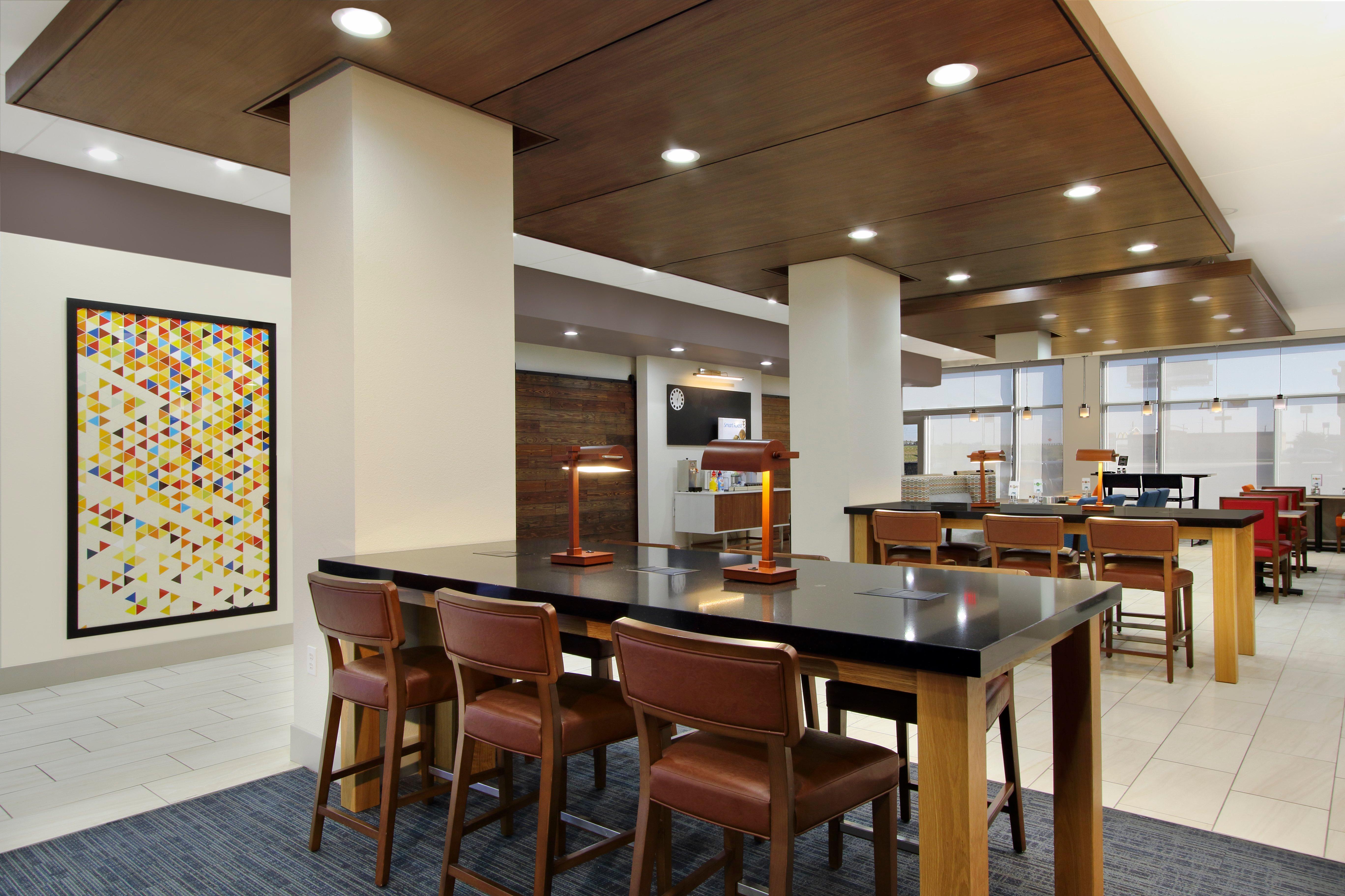 Holiday Inn Express & Suites - Brookshire - Katy Freeway By Ihg מראה חיצוני תמונה