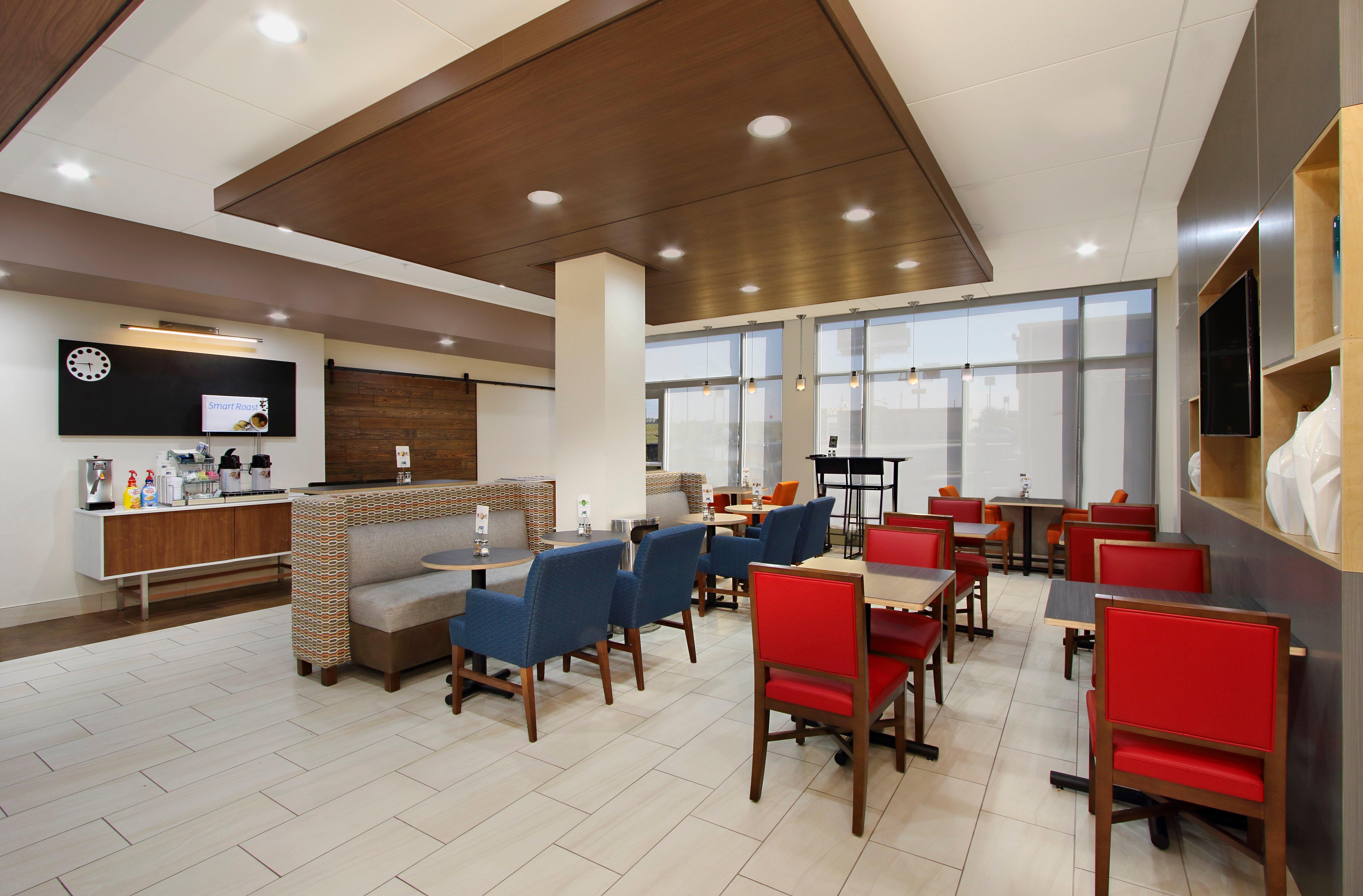 Holiday Inn Express & Suites - Brookshire - Katy Freeway By Ihg מראה חיצוני תמונה