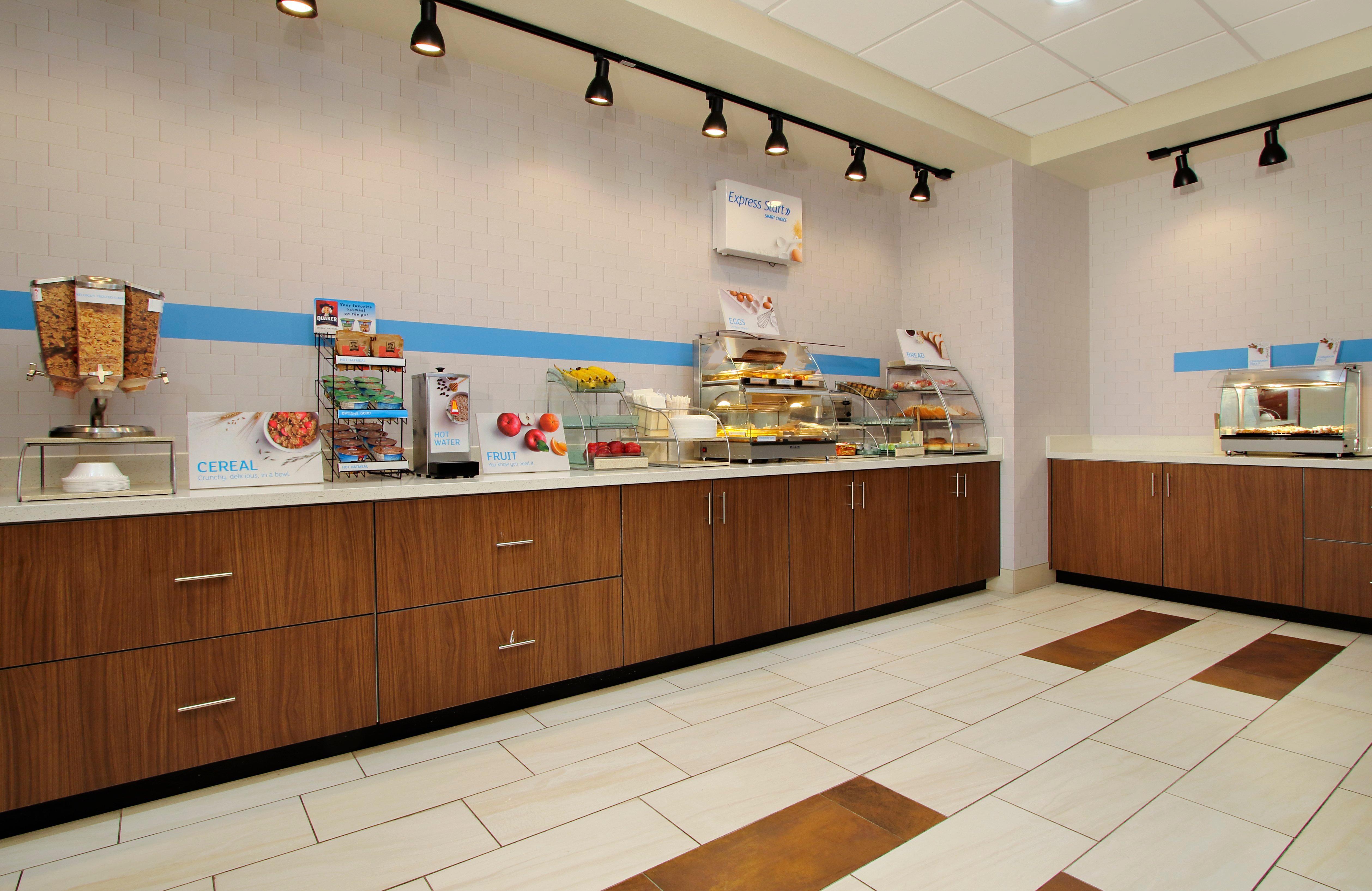 Holiday Inn Express & Suites - Brookshire - Katy Freeway By Ihg מראה חיצוני תמונה