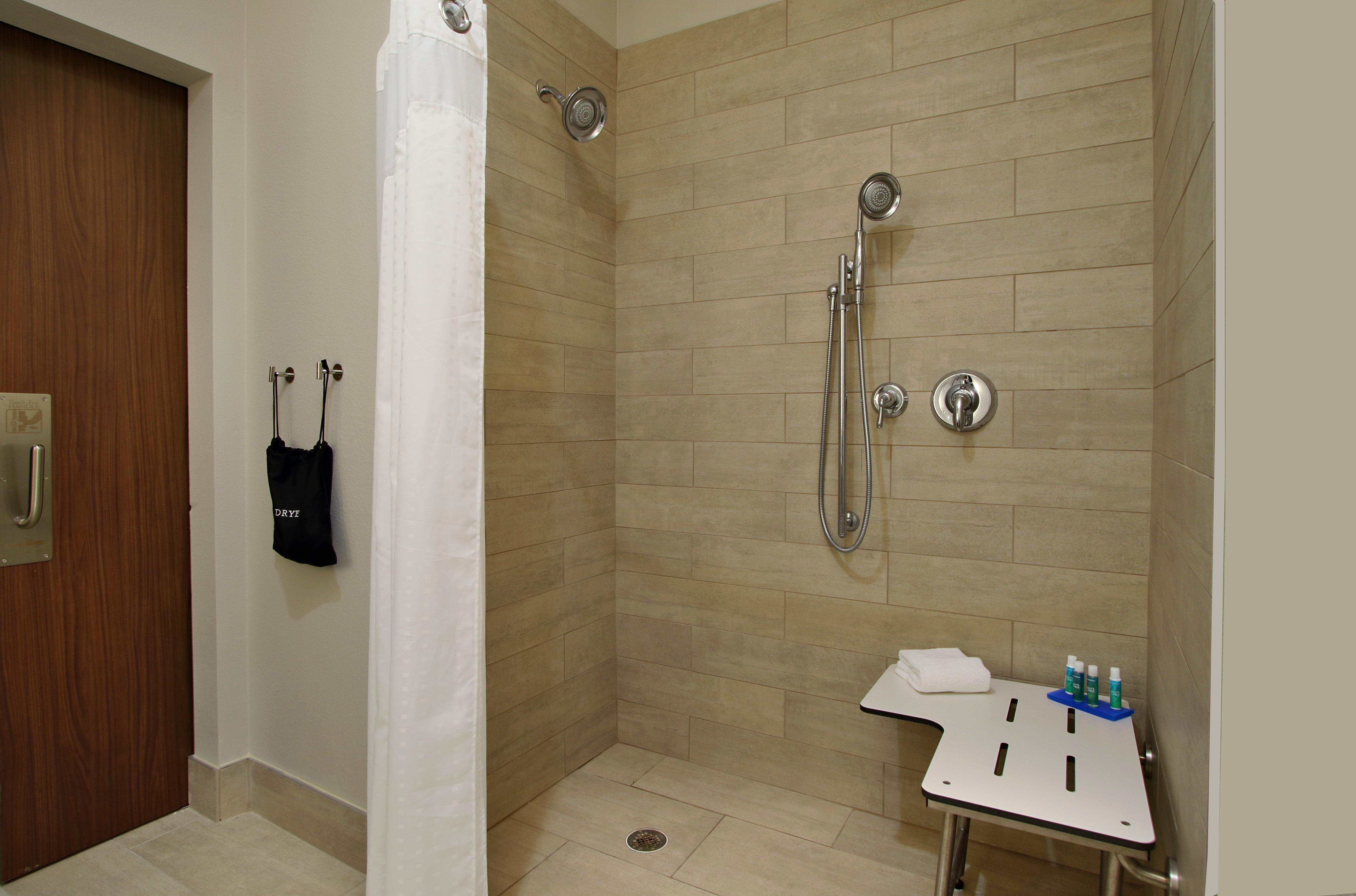Holiday Inn Express & Suites - Brookshire - Katy Freeway By Ihg מראה חיצוני תמונה